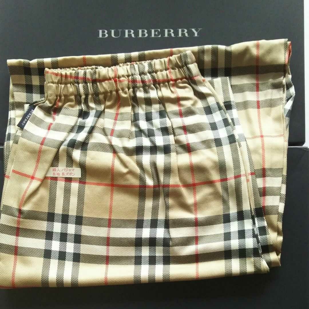 希少!大人気! ☆新品タグ付☆【希少☆Lサイズ】Burberry douala.cm