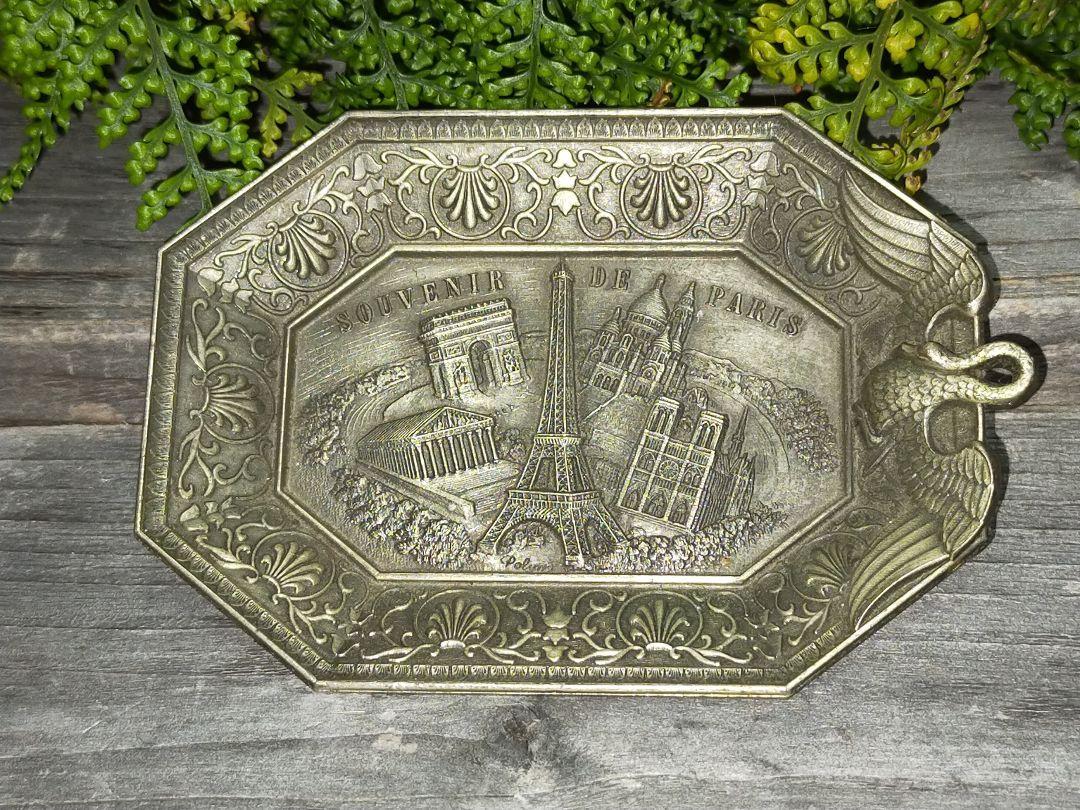 * free shipping * warehouse ..* made of metal small case ornament tray Paris * 211010 A1eferu. antique old . antique retro 