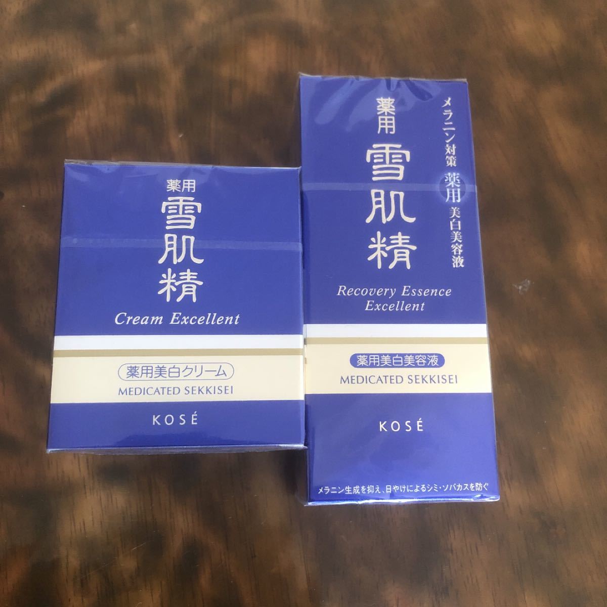 雪肌精 リカバリーエッセンスエクセレント 50ml、美白クリーム50g