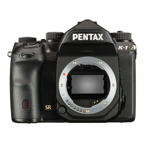  б/у 1 год гарантия прекрасный товар PENTAX K-1 корпус 