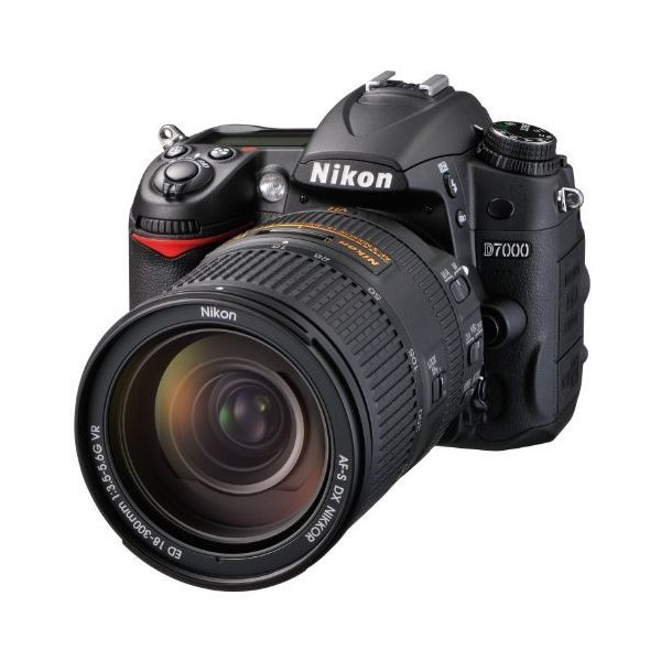 ギフト】 中古 １年保証 レンズキット VR F3.5-5.6G 18-300mm D7000