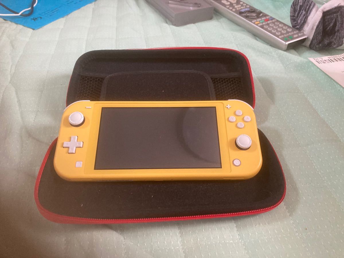 Nintendo Switch Lite イエロー