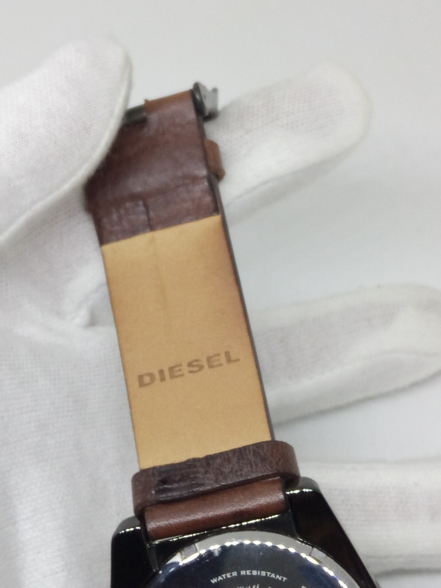 ★■ 美品 DIESEL DZ1598 メンズ 腕時計 電池交換済み