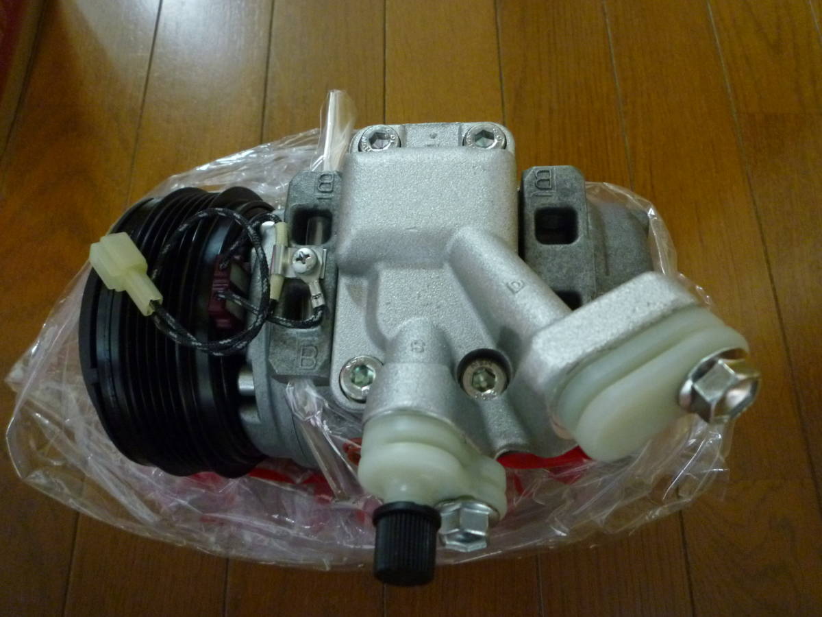 送料無料キャンペーン?】 DENSO エアコンコンプレッサー 471-0803