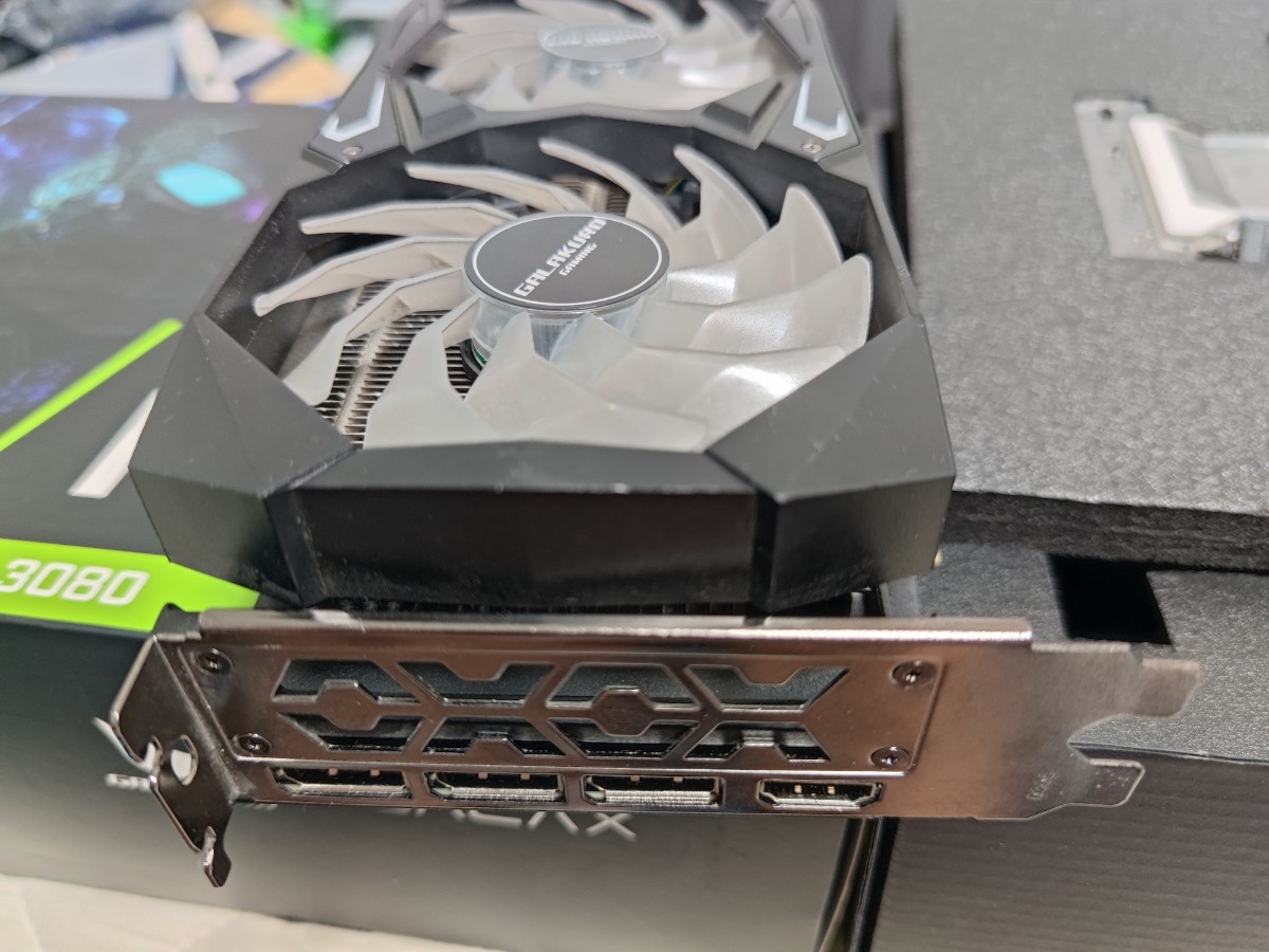 【非LHR・Non-LHR】玄人志向 GeForce RTX 3080 GALAKURO GG-RTX3080-E10GB/TP