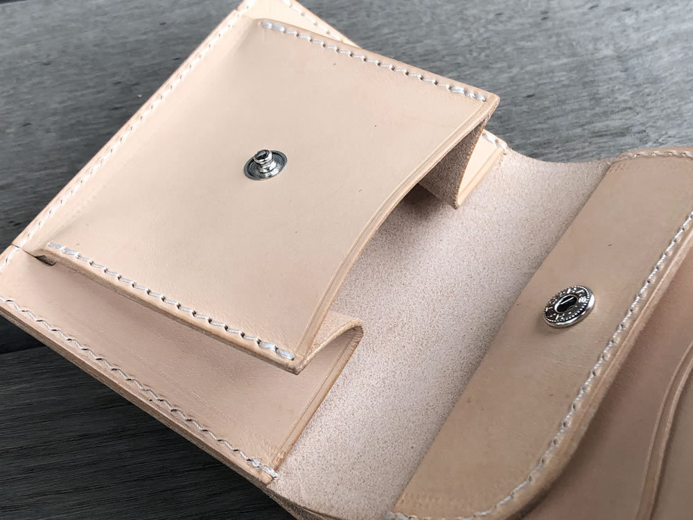  purse compact Mini wallet Italian leather unbleached cloth. cow leather use natural made in Japan CW001-NA LEVEL7