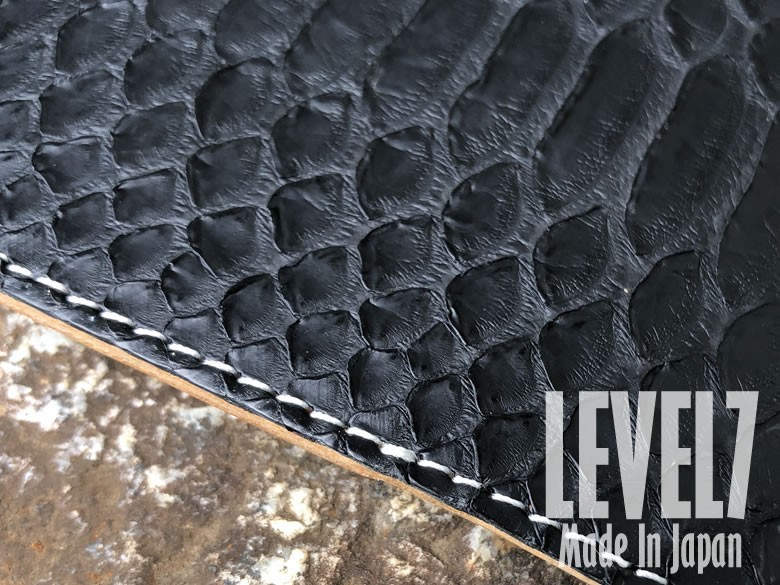  three folding key case KEYCASE python mat black original leather Italian leather made in Japan hand made LEVEL7