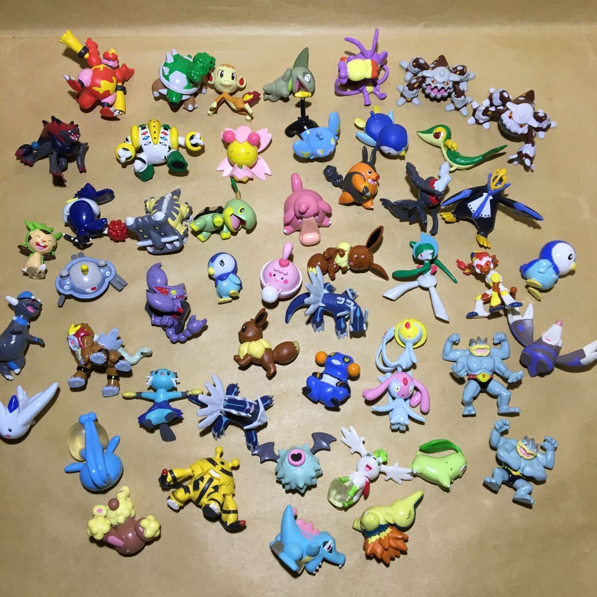 最安 ポケモン クリッピングフィギュア 8点セット billard-akademie