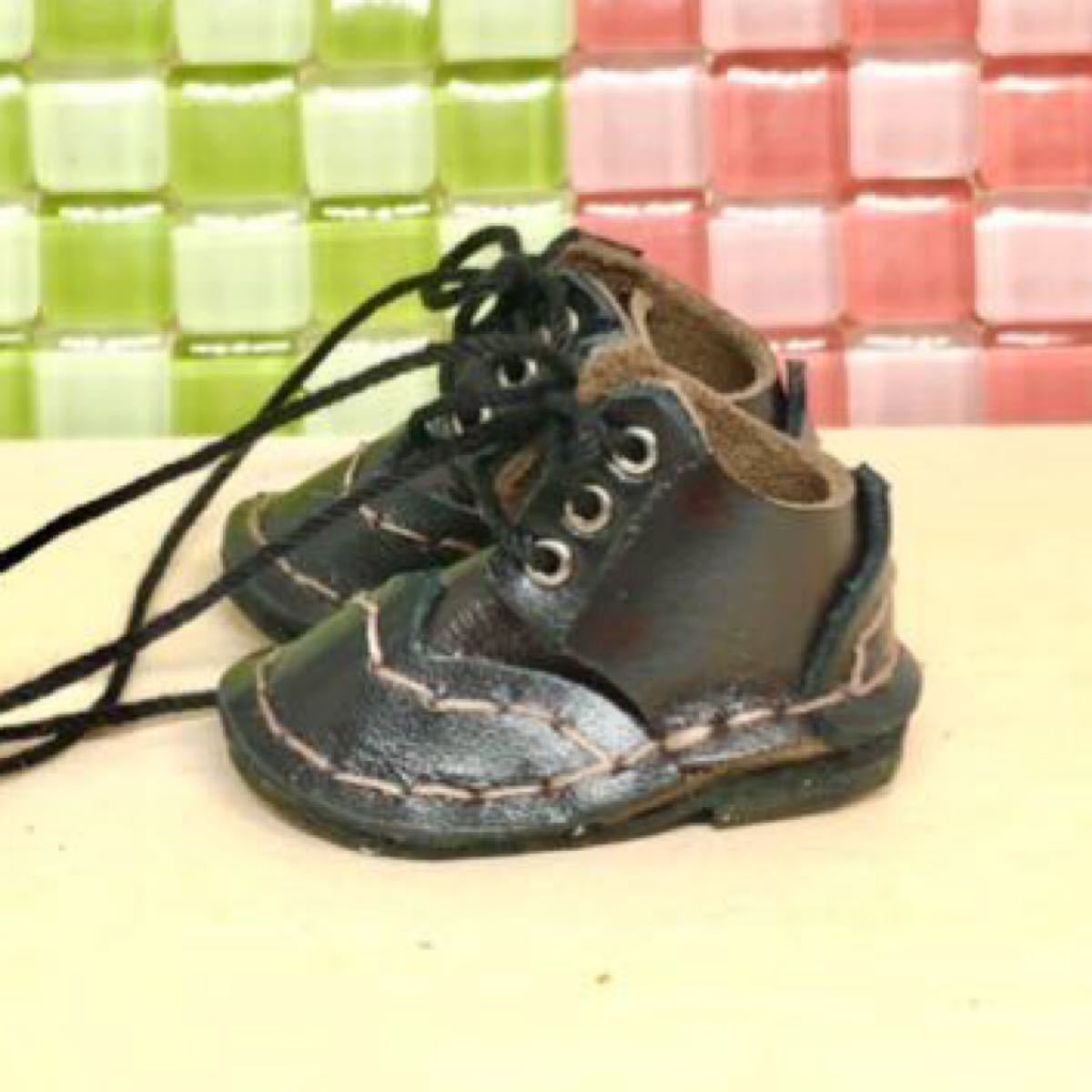革細工　ウイングチップブーツ　miniature  boots.