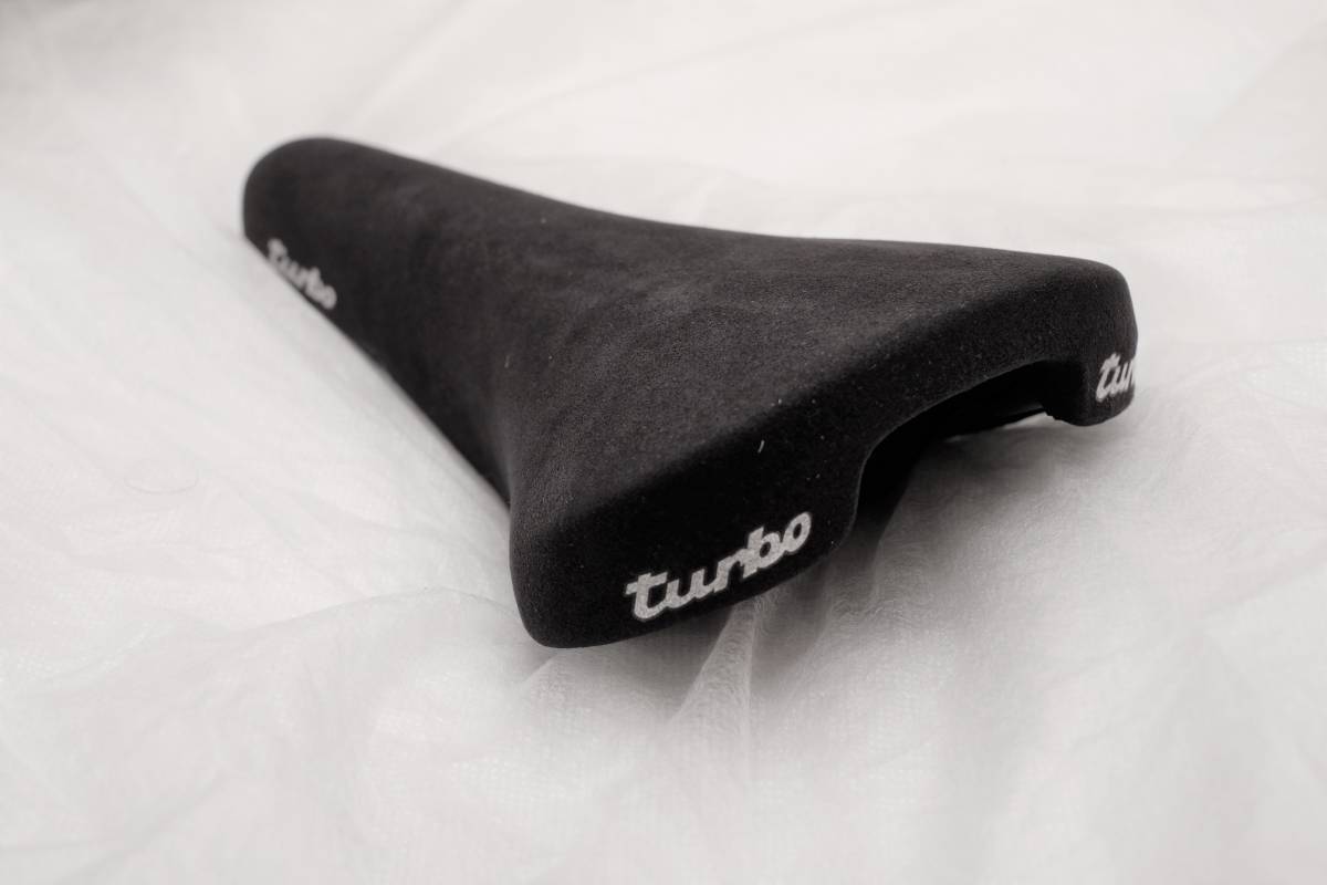 TURBO サドル 黒ヌバック アウトレット selle ITALIA アロイ TURBO サドル 黒ヌバック アウトレット selle ITALIA アロイ