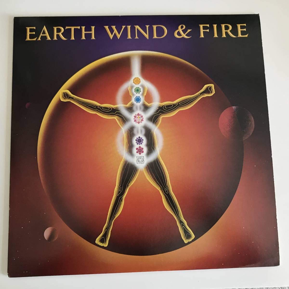 中古LP アース・ウィンド＆ファイア Earth, Wind & Fire 創世記 Powerlight Robert Greenidge 長岡秀星アートワーク集付属 25AP 2480_画像1