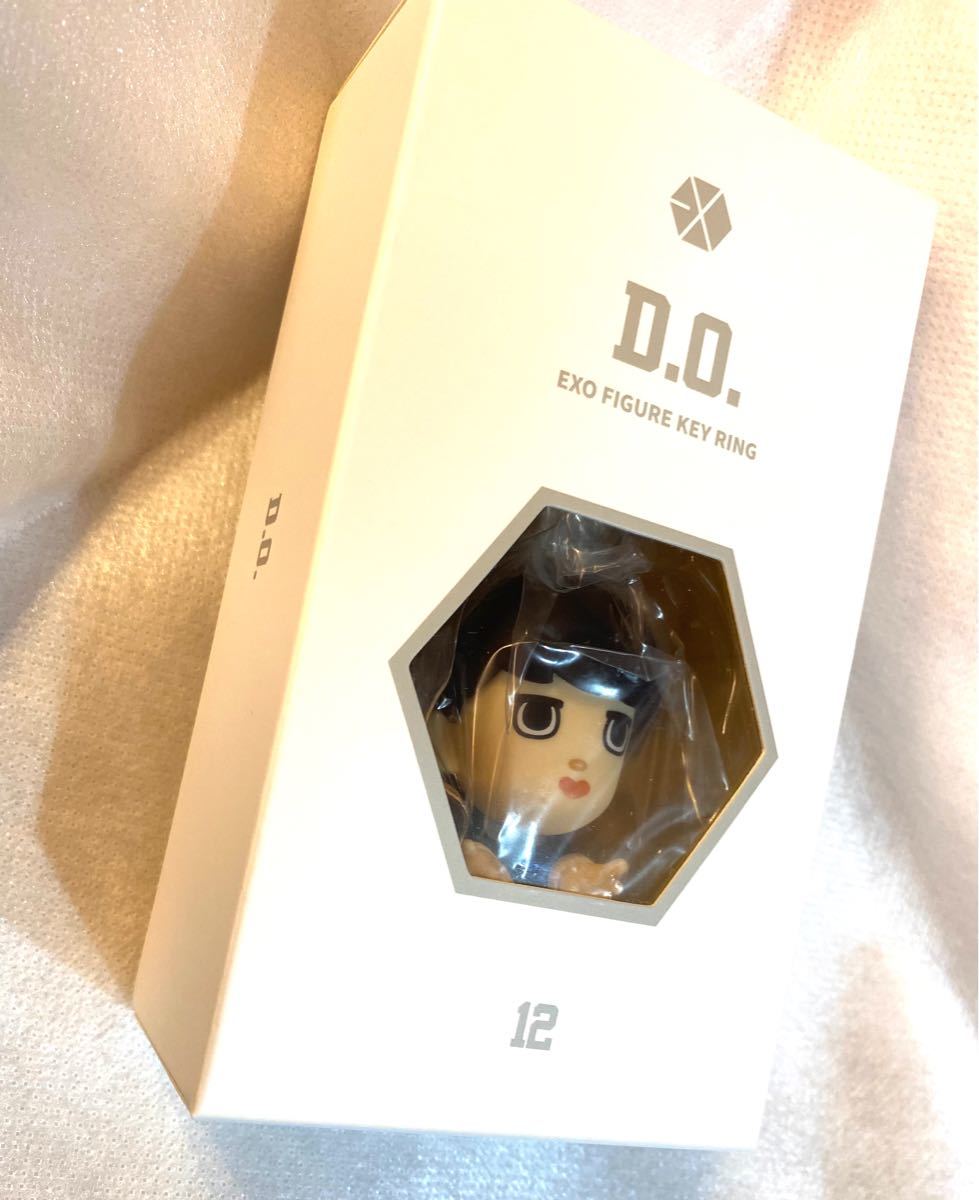 EXO D O ギョンス フィギュアキーリング トレカ ミラー付き EXO D O ギョンス フィギュアキーリング トレカ ミラー付き