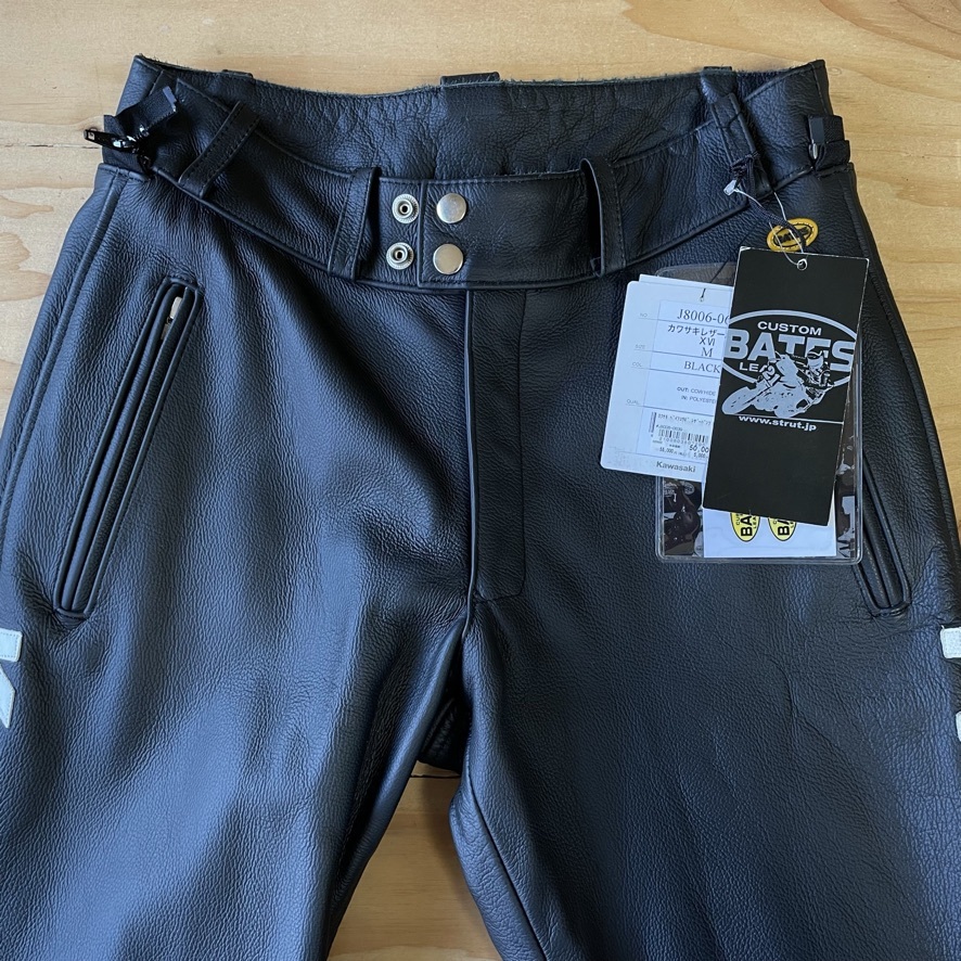 国産原料100% 未使用品☆Kawasaki BATES カワサキ ベイツ レザーパンツ