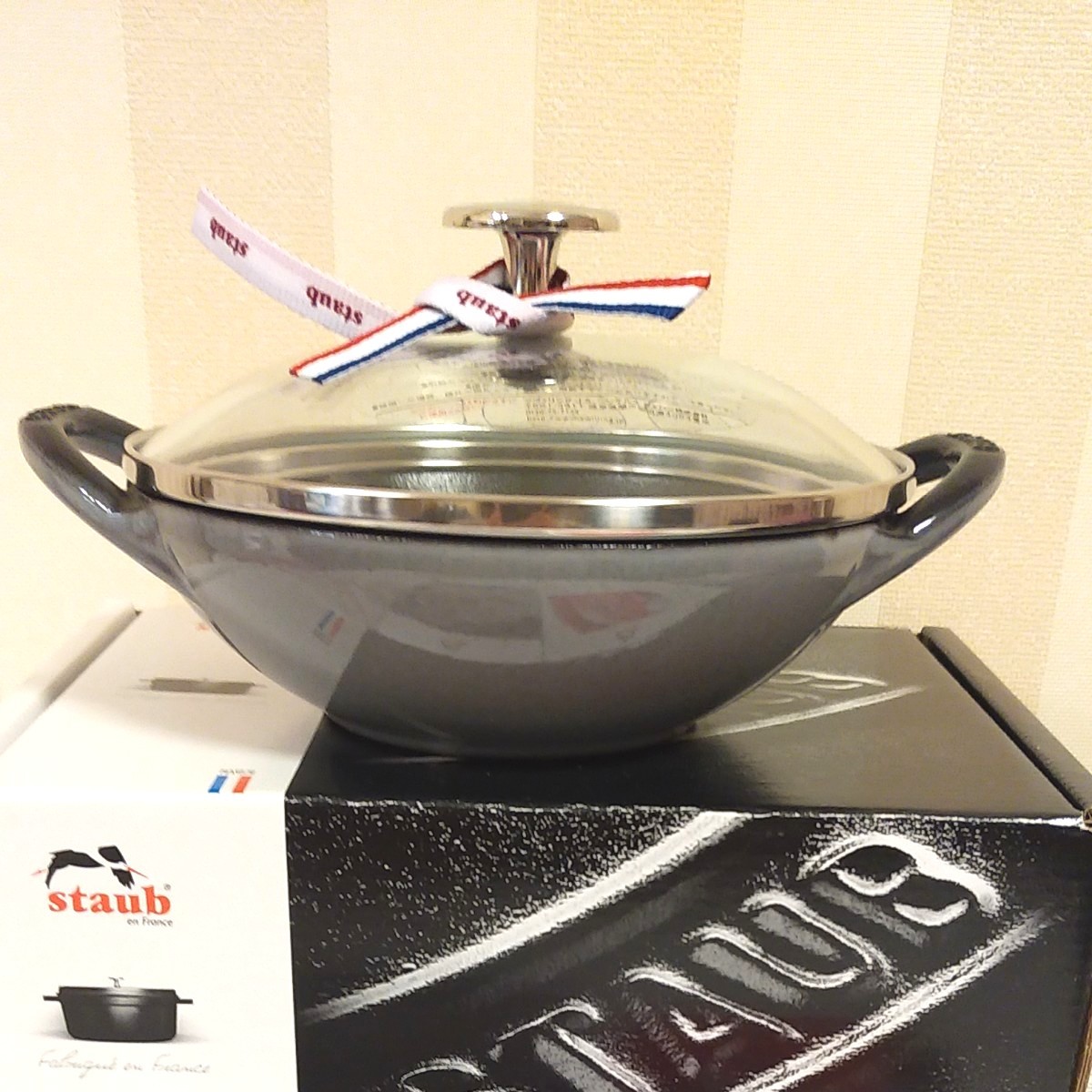 フライパン STAUB - ストウブ ベビーウォック16cm グレー の通販 by shop｜ストウブならラクマ ではござい