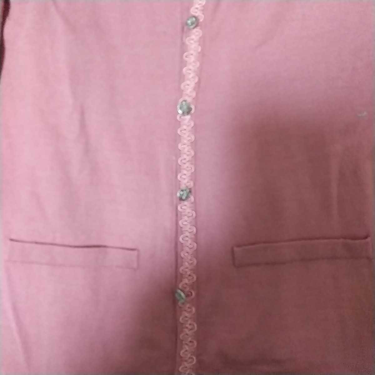 (新品)QUEENSCOURT クイーンズコート 花型飾りボタン レース ポケット付き 秋らしい濃いピンクのツインニット サイズM☆★_画像6