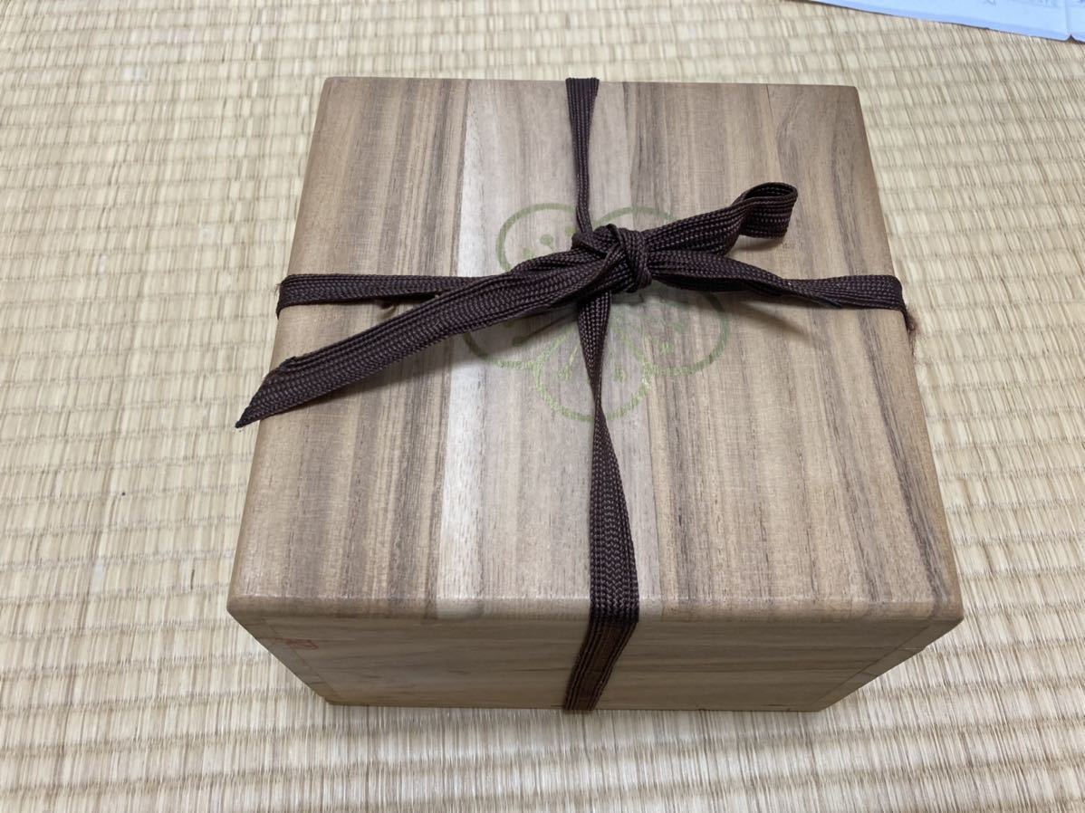 から厳選した 高麗焼茶碗 李方子作 0066/1023 共箱 その他