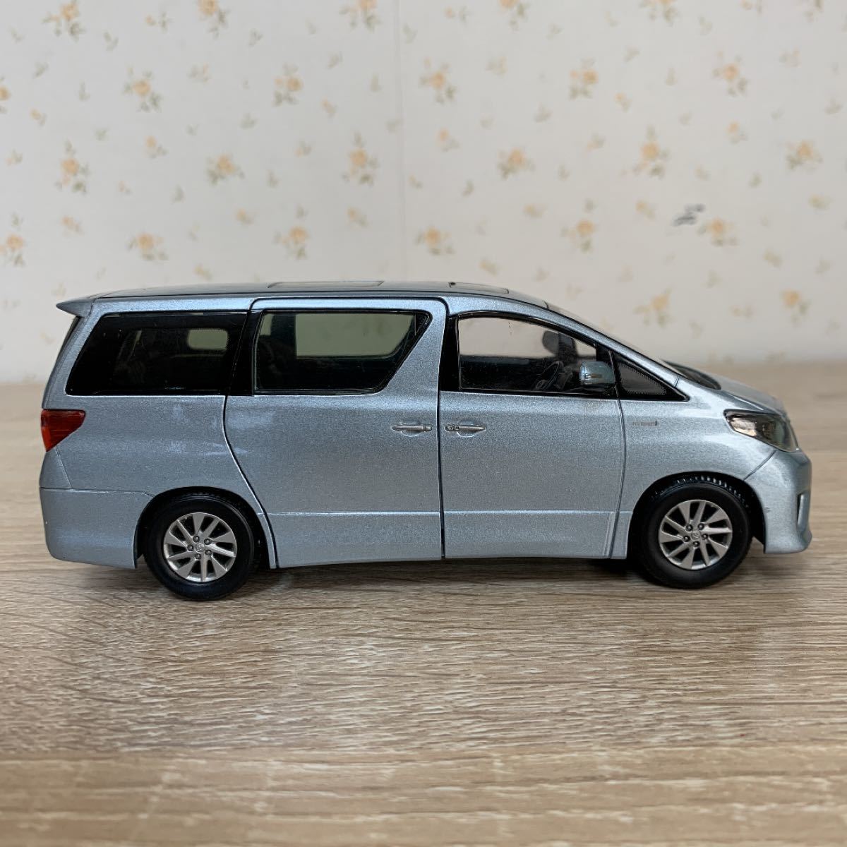 TOYOTA アルファード ALPHARD 非売品バスタオル - 通販