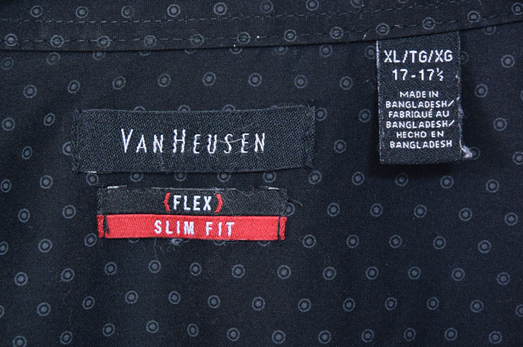 【送料無料】バンヒューゼン スリムフィット 小紋柄 長袖シャツ ブラック 総柄 メンズXL VAN HEUSEN 古着 シャツ CA0494