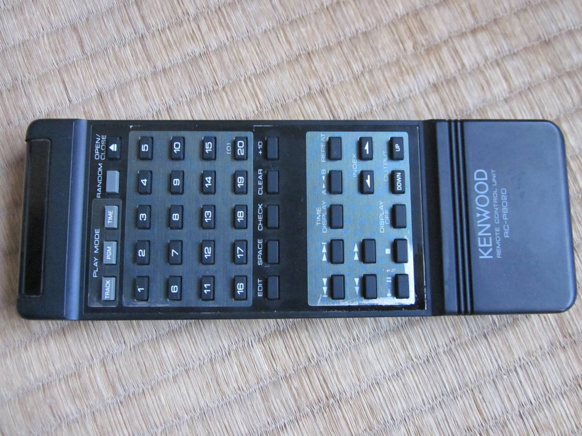 ジャンク KENWOOD ケンウッド リモコン RC-P8020 / CD ジャンク KENWOOD ケンウッド リモコン RC-P8020 / CD