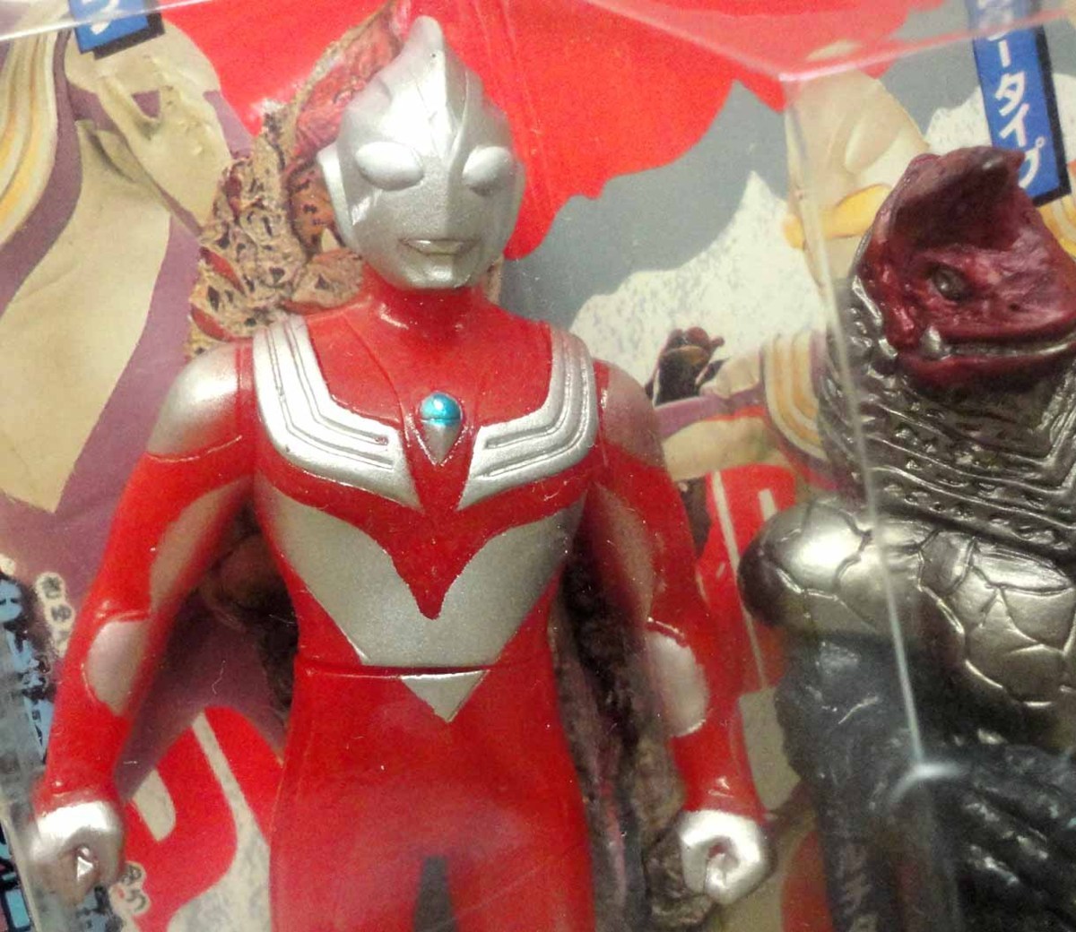 Yahoo!オークション - 対決セット ウルトラマンティガvsゴルザ Yahoo!オークション - 対決セット ウルトラマンティガvsゴルザ