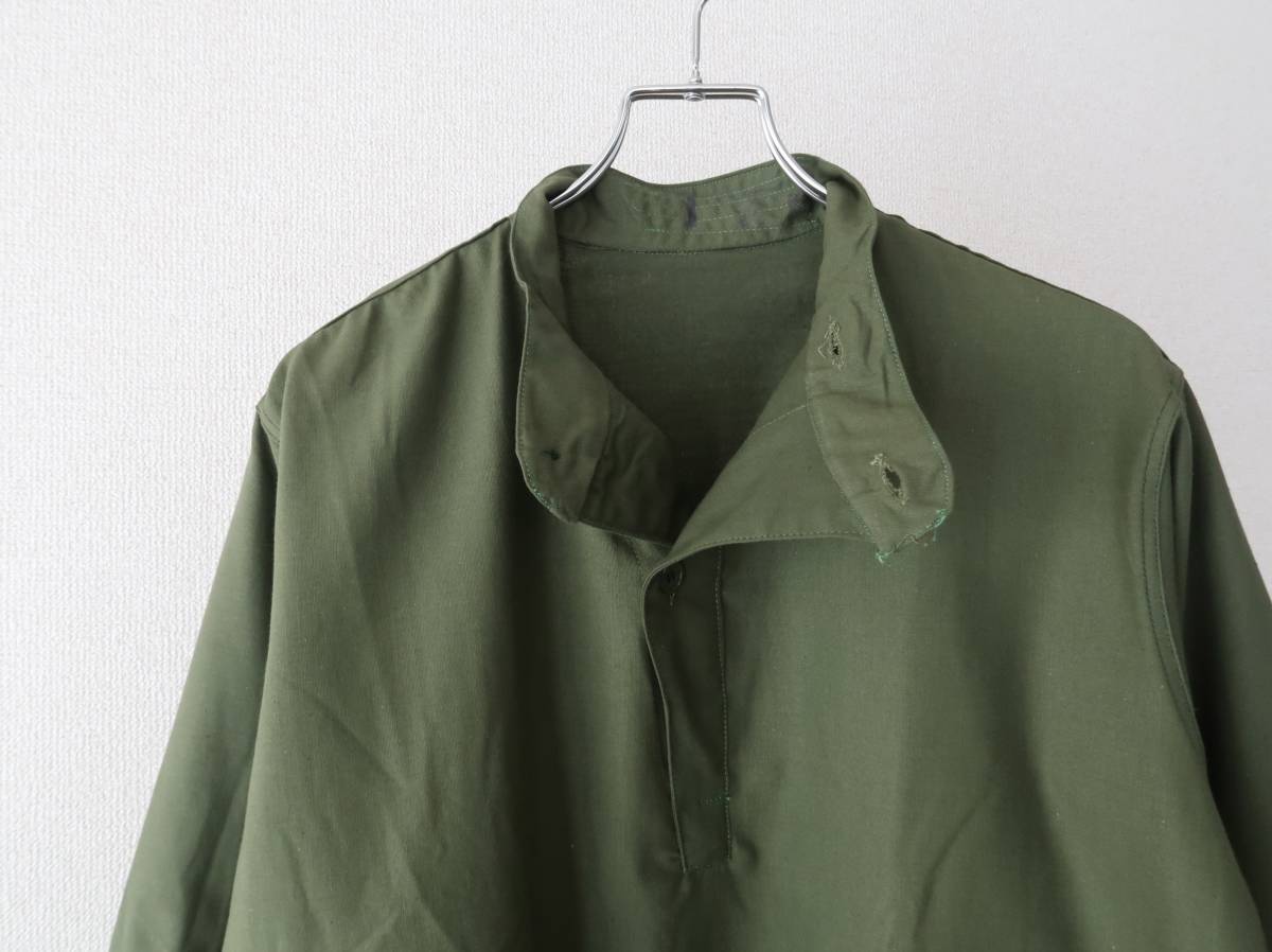 DEADSTOCK 50's 60'sスウェーデン軍 M/55 変形スタンドカラーフィールドシャツ 表記１  実寸MLくらい/ビンテージデザイナーズサンプル