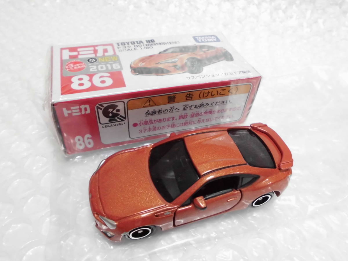 絶版赤箱トミカ 86-8 TOYOTA 86 トヨタ 86 リミテッドボディ カスタム品 初回特別カラー ベトナム製_画像3