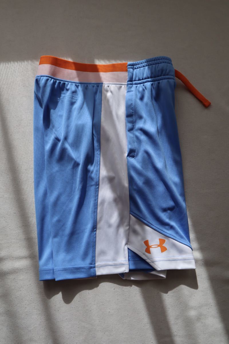 【新品】アンダーアーマー UNDER ARMOUR ジュニア ショーツ UA Stunt 2.0 Shorts 1329007 ジュニア130_画像3