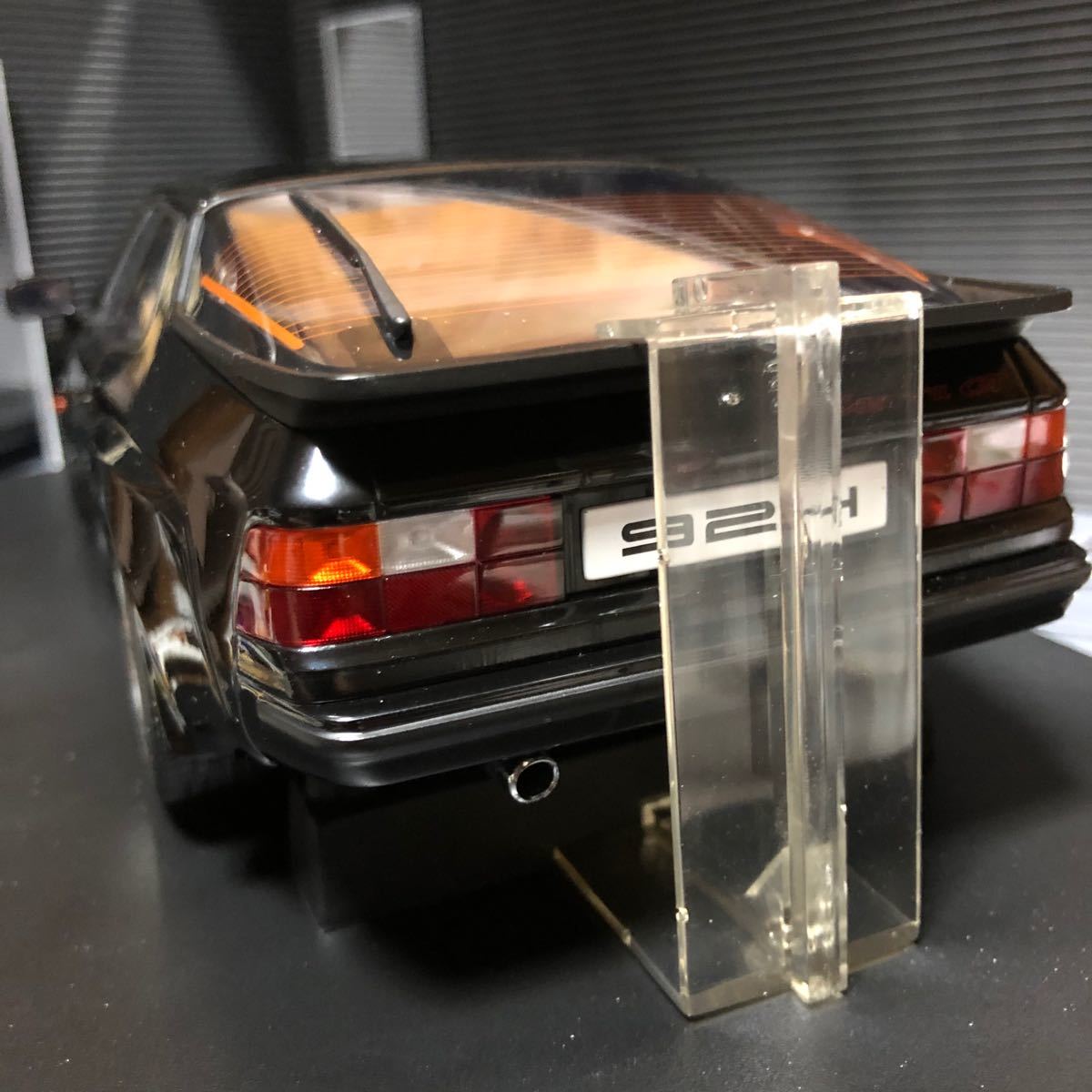 激レア!オートアート 1/18 ポルシェ924 カレラGT 1980 ccorca.org