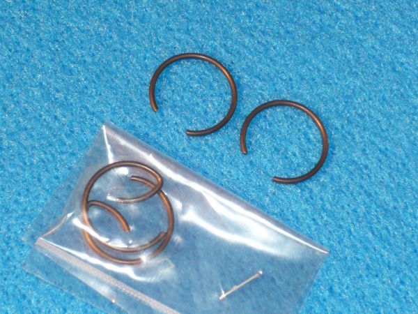 新品 RZ250R ピストンKIT (STD、0.25、0.5、~2.0 新品 RZ250R ピストンKIT (STD、0.25、0.5、~2.0