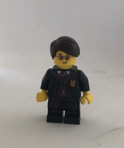 即決 新品 未使用　レゴ LEGO ミニフィグ　ミニフィギュア　シティ メガネの男の子　制服　子供_画像1