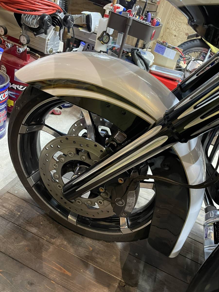 ロードグライド 2012年 CVO 純正 フロント フェンダー ハーレー ...