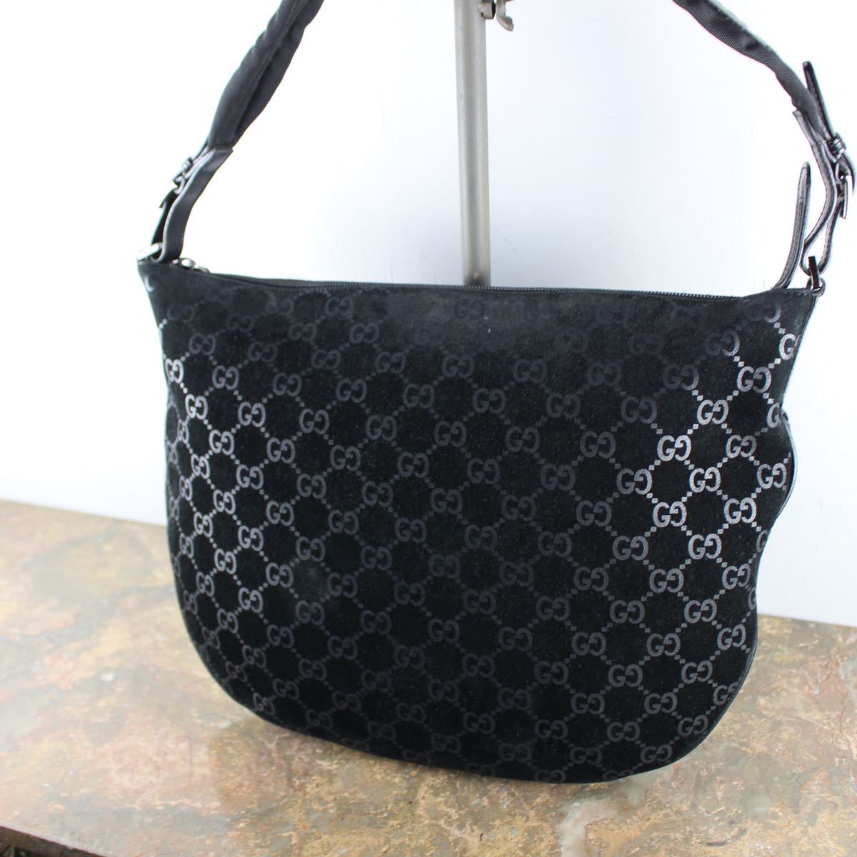 GUCCI GG PATTERNED EMBOSSED SEMI SHOULDER BAG MADE IN ITALY/グッチ