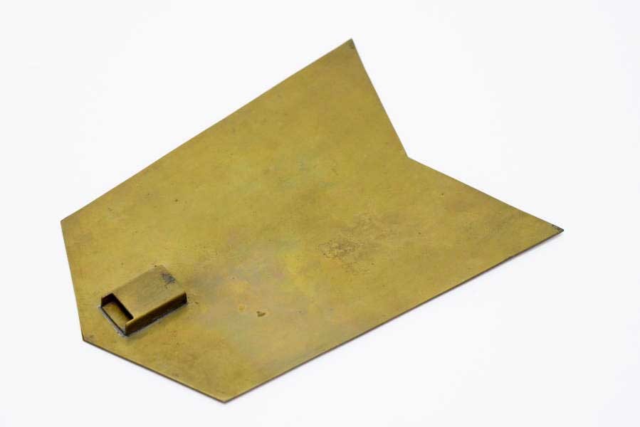 【メール便無料】 真鍮磨地矢筈形前立 大名道具 具足 鎧兜 甲冑 甲冑（兜、鎧）