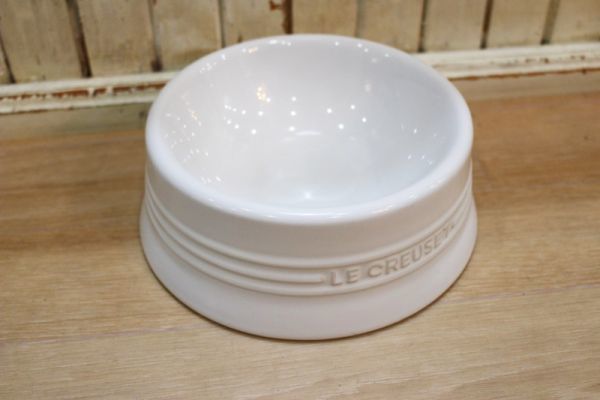 *LE CREUSET/ru Crew ze dog ball M size pet ball food bowls M size (15.5cm) small for medium-size dog tableware ceramics white 