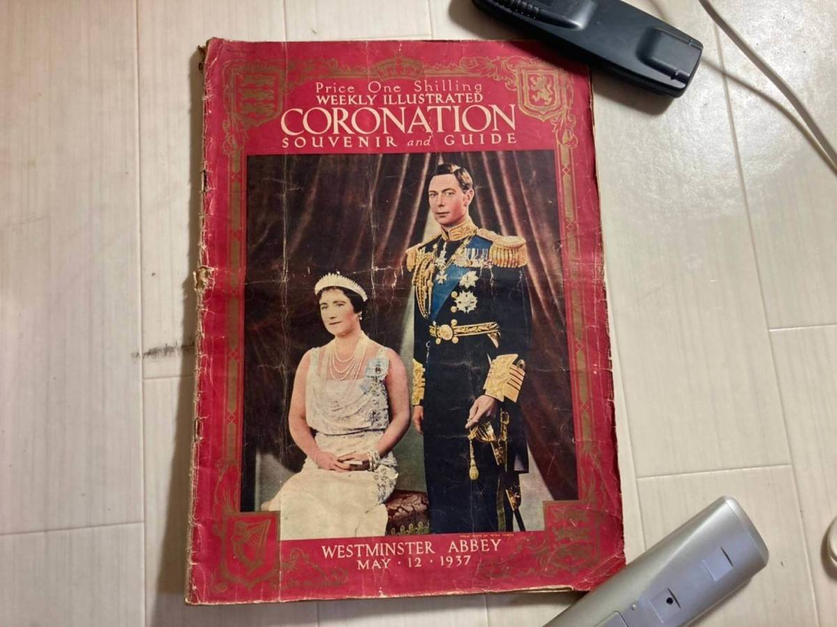 レア イギリスのペーパーバック Weekly Illustrated Coronation Souvenir and Guide - George VI - 1937