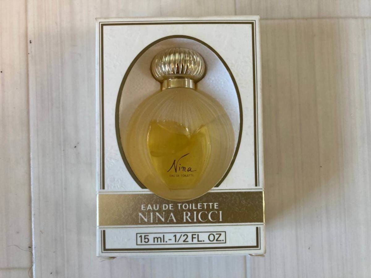 NINA RICCI ニナリッチ Nina ニナ 激安本物 香水 オードトワレ 箱付き 割引発見 15ml