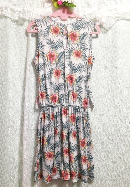緑草花柄ツーピース風ノースリーブ ネグリジェ ミニワンピース Green flower pattern sleeveless negligee mini dress