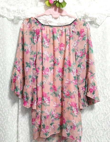 亜麻色ピンク着物風花柄長袖チュニックネグリジェ Flax color kimono style pink floral long sleeve tunic negligee dress
