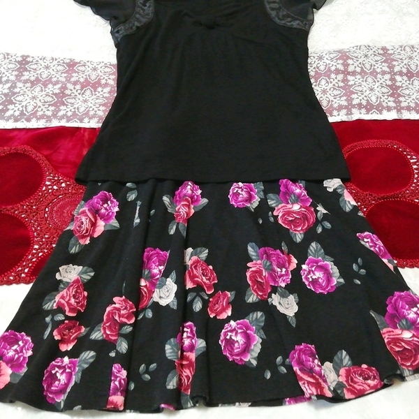  black cut and sewn tunic negligee black rose floral print miniskirt 2P Black tunic negligee black rose floral pattern mini skirt