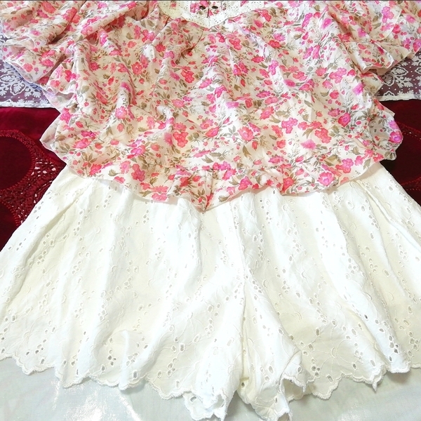 ポンチョピンク花柄フリルチュニックネグリジェ ナイトウェア 白ショートパンツ 2P Poncho pink floral frill tunic negligee white shorts_画像2