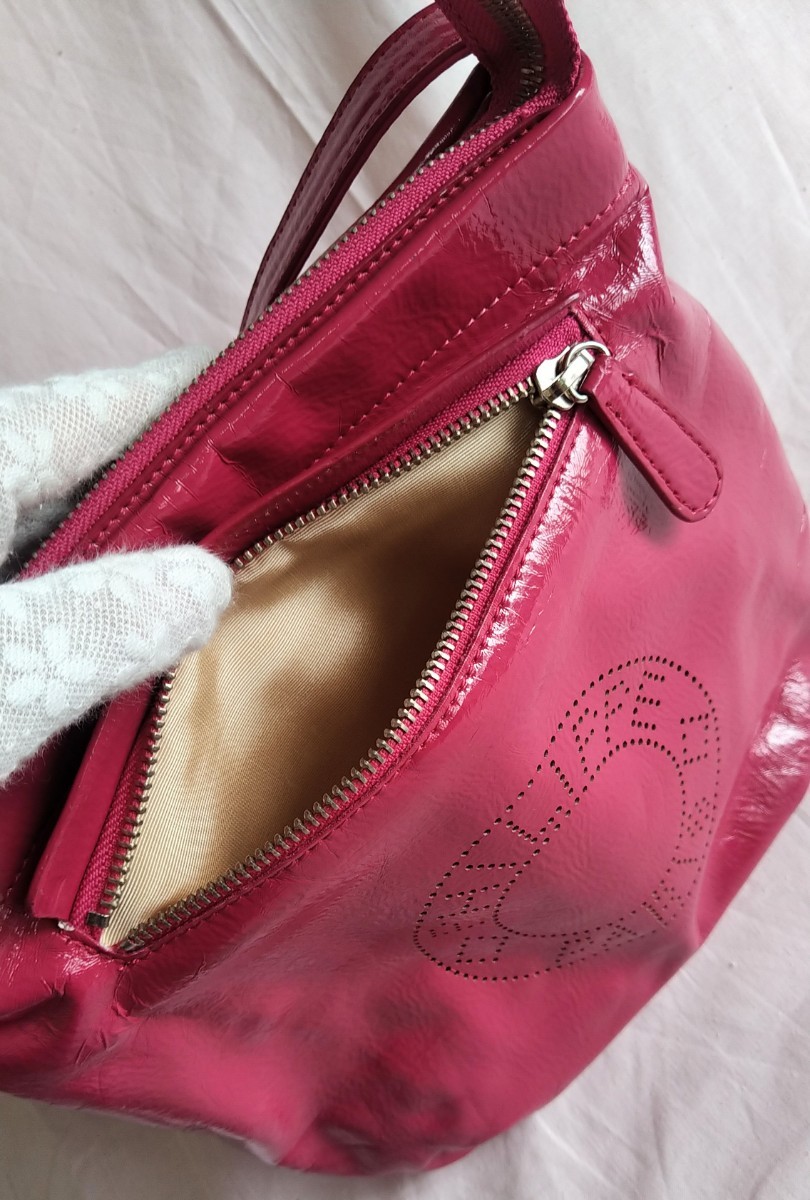 Philippe Model (フィリップモデル) ショルダーバッグ【未使用】|PayPayフリマ PHILIPPE ROUCOU ショルダーバッグ 白×赤 本革