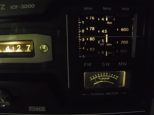 Yahoo!オークション - SONY【ICF-3000】 クオーツ時計内蔵 分解 Yahoo!オークション - SONY【ICF-3000】 クオーツ時計内蔵 分解