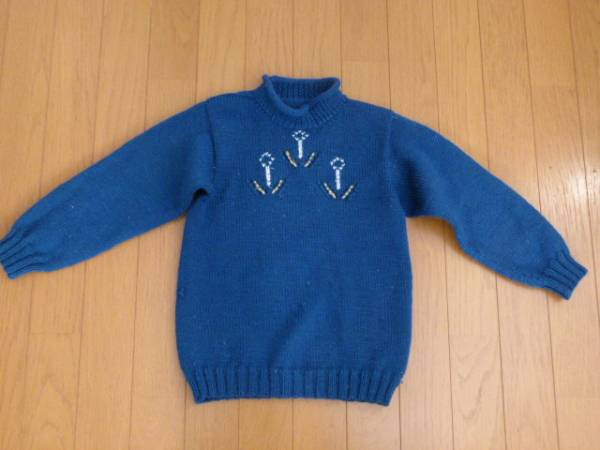 手編みセーター 青 着丈45, ゆき丈44, 胸囲66cm_画像1
