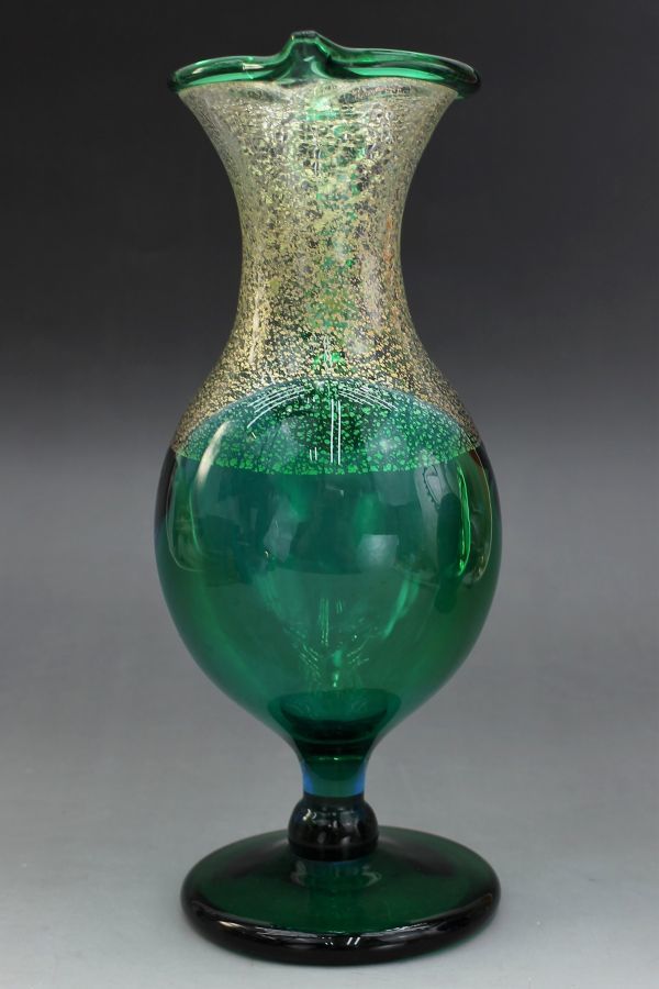 C-750 工芸 ガラス製 花瓶 ピッチャー 金彩 水差し jug 高さ29センチ 蔵出 古玩 工芸ガラス C-750 工芸 ガラス製 花瓶 ピッチャー 金彩 水差し jug 高さ29センチ 蔵出 古玩 工芸ガラス