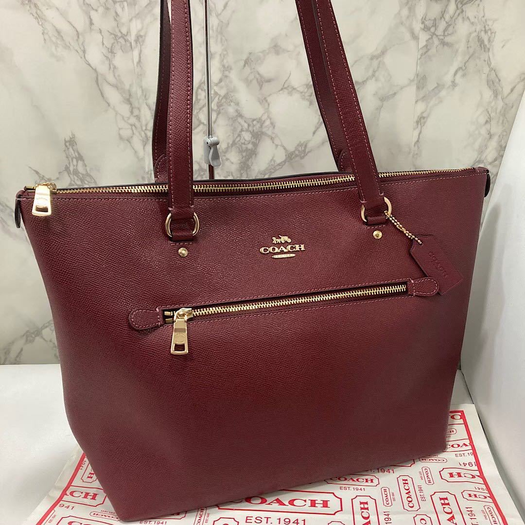 ❤️新品 未使用 COACH コーチ トートバッグ ワイン-