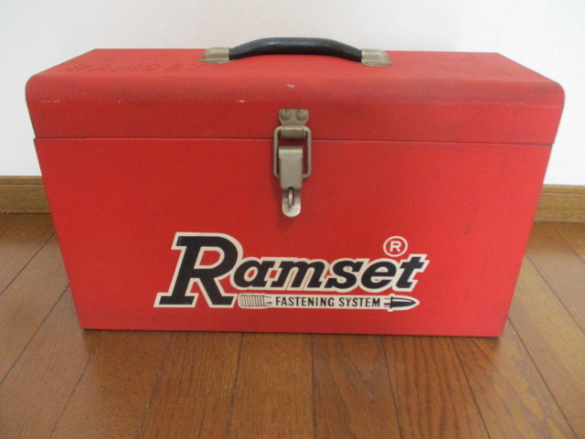 新作モデル Ramset アメリカン インダストリアル 道具箱 ツールボックス 工具箱 ビンテージ 携行型 新作モデル Ramset アメリカン インダストリアル 道具箱 ツールボックス 工具箱 ビンテージ 携行型