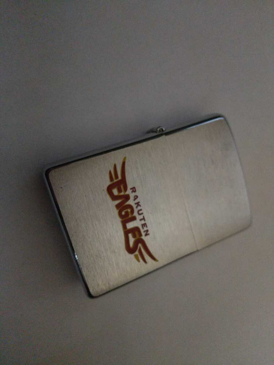 貴重！「楽天ゴールデンイーグルス」の創立年、2004年製のZippo！ビンテージ年代物ジッポー！_画像2