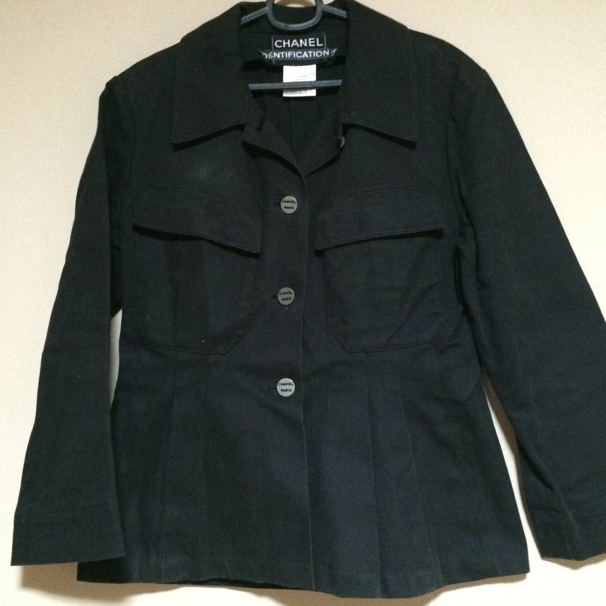 ヤフオク! - 服 CHANEL シャネル 本物 36 ジャケット 紺 黒