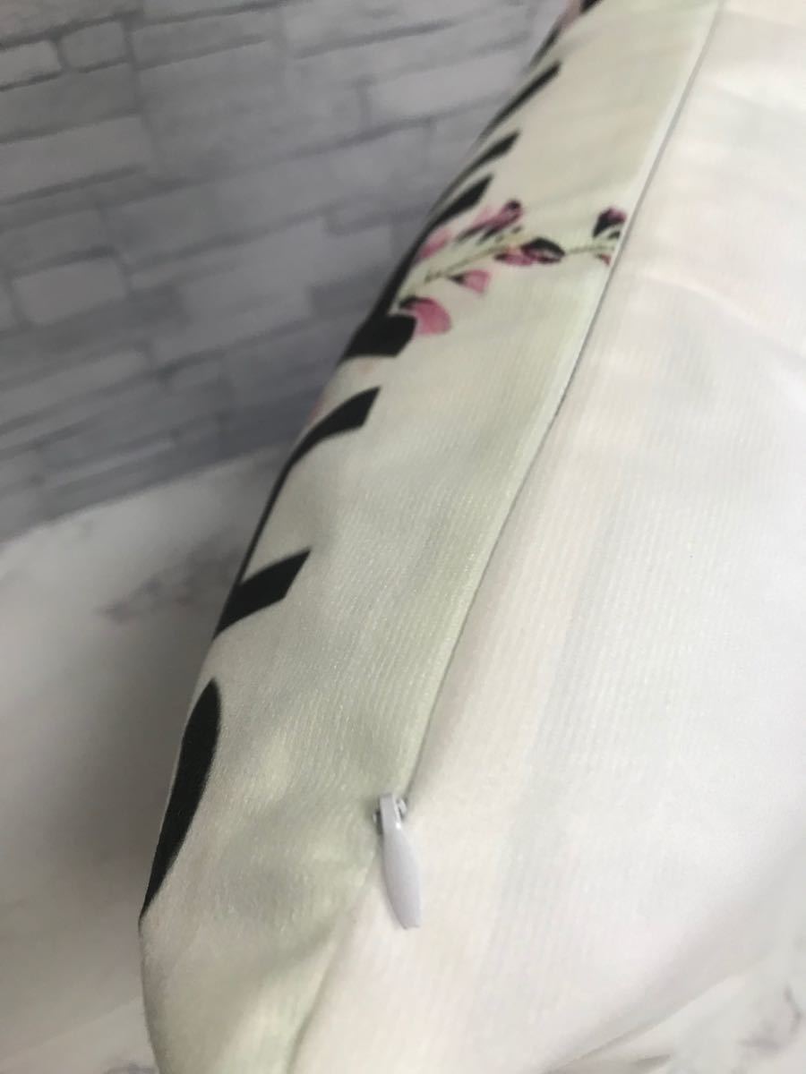 CHANEL ノベルティクッションカバー 新品未使用|Yahoo!フリマ CHANEL ノベルティクッションカバー 新品未使用|Yahoo!フリマ
