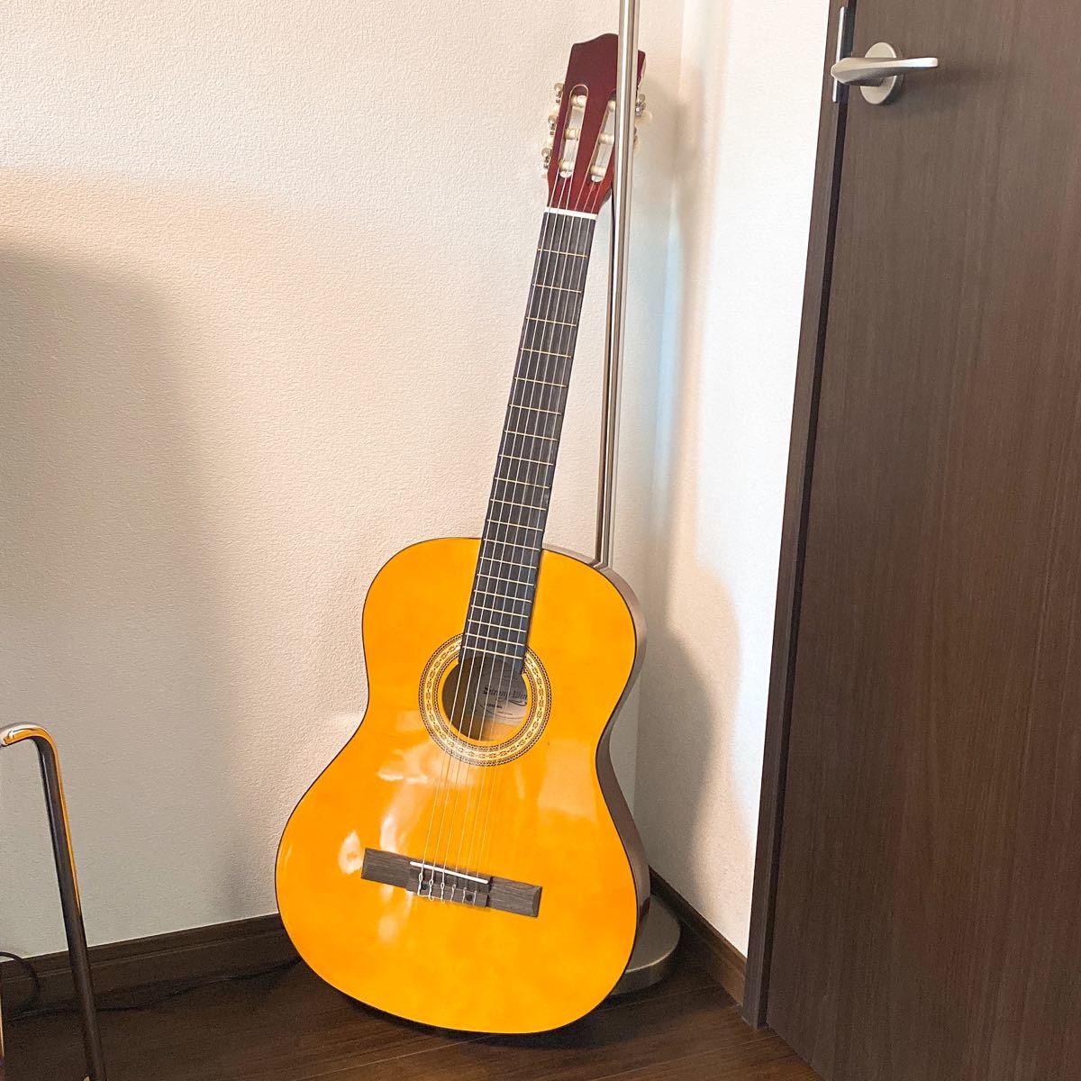 【美品】strong wind 39インチ アコースティックギター 教本付き クラシックギター
